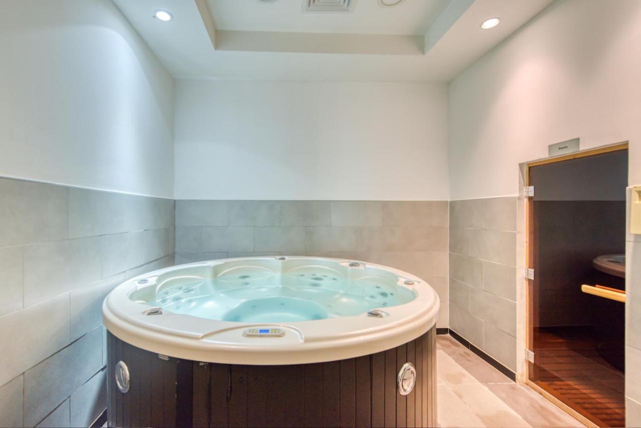 The Penthouse Near Burj Khalifa And Dubai Mall Εξωτερικό φωτογραφία